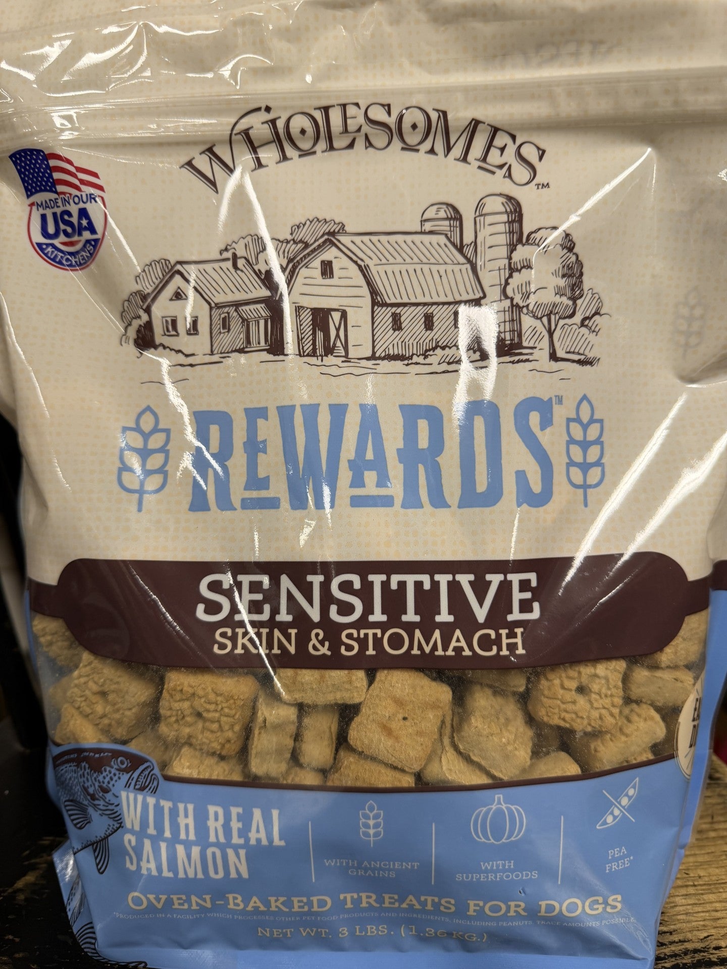 WHOLESOME SENSITIVE SKIN SALMON BISCUIT 3LB